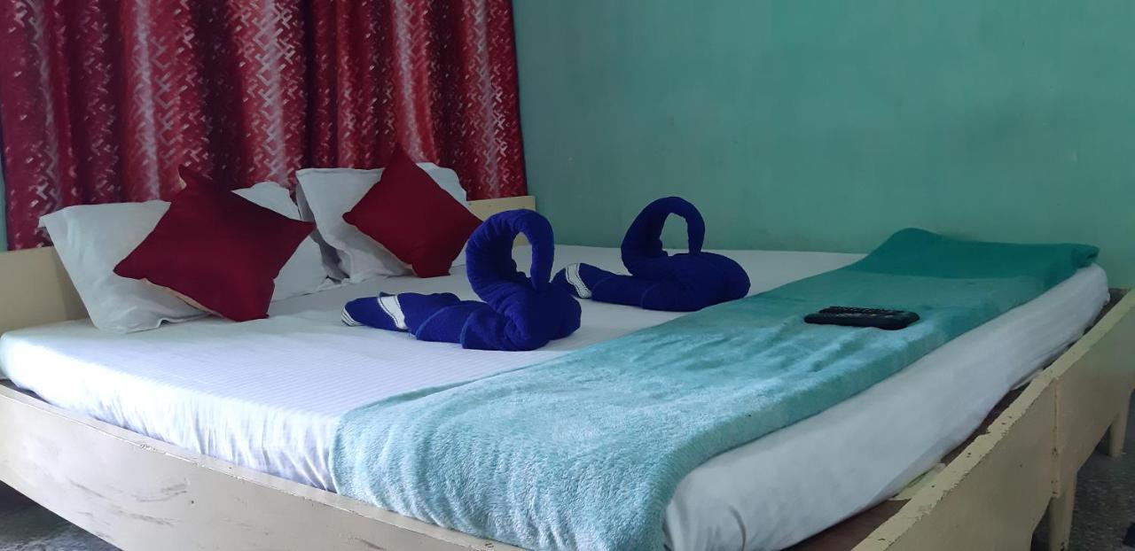 Goroomgo Tapati Villa Purî Extérieur photo